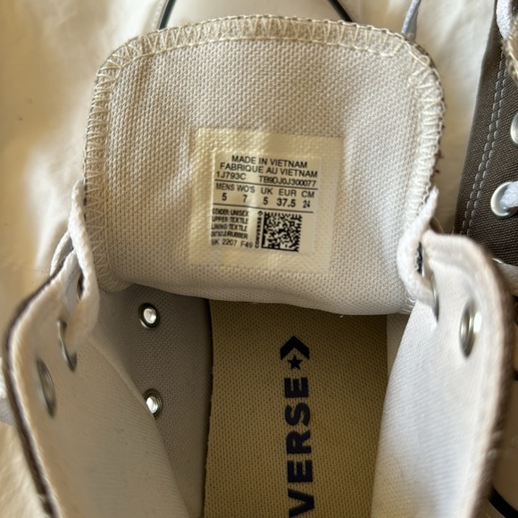 CONVERSE High tops - Picture 6 of 7